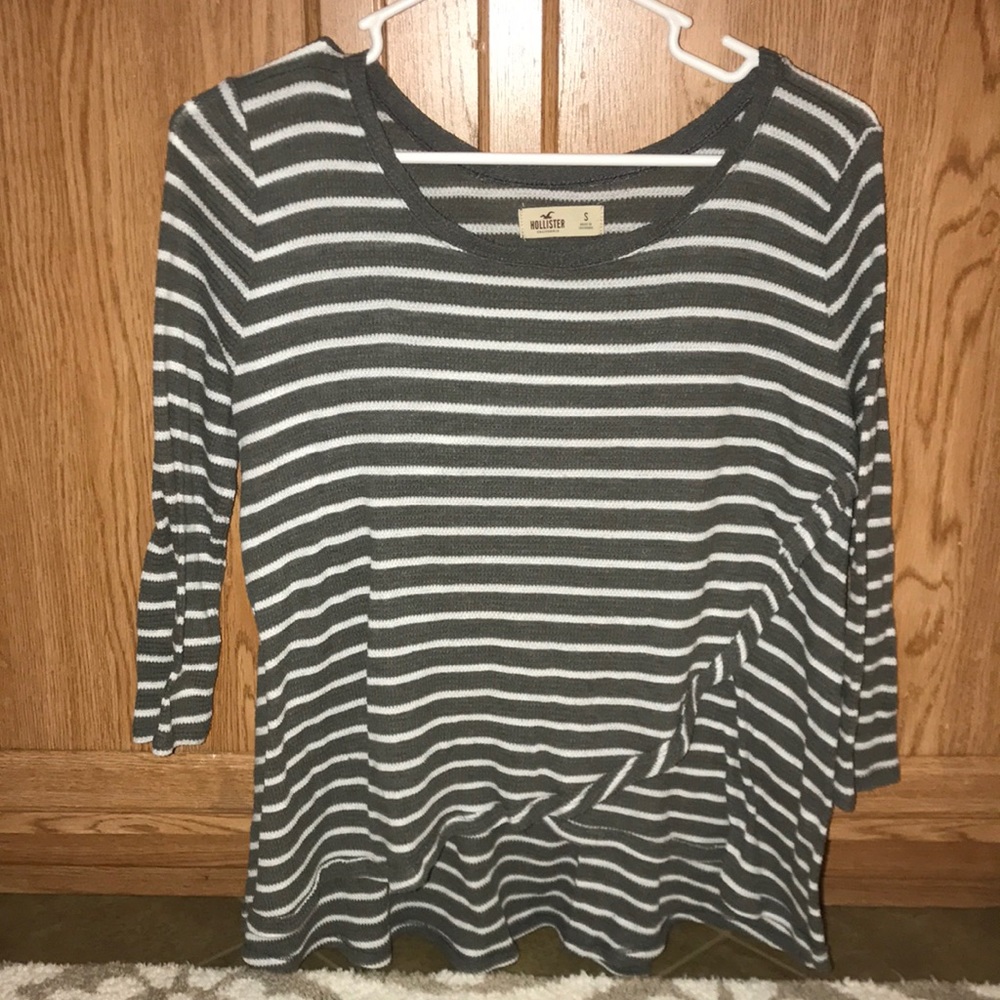 Striped hollister top